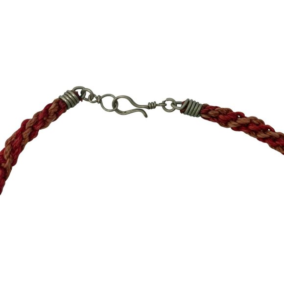Vintage Macrame Necklace Hand Made Agate Stone Pendant 21" Long Red Tan Woven - Picture 5 of 7